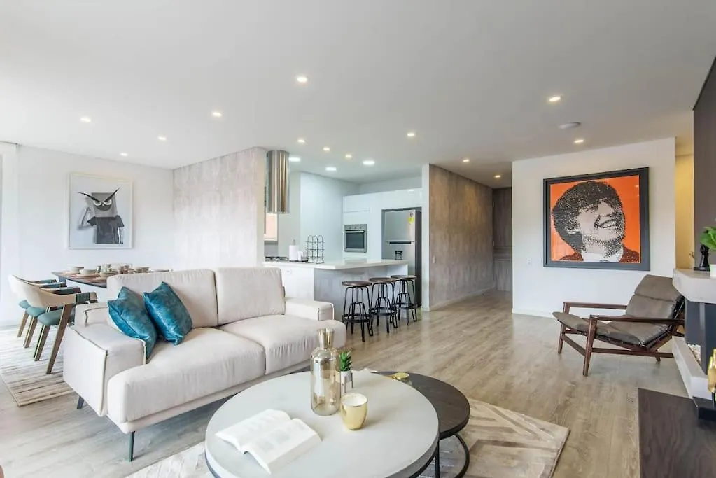 Magnificent 3 Bedroom In Usaquen location